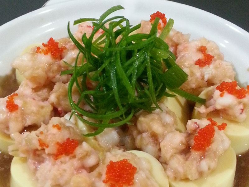 Tim Tahu Udang & Tobiko